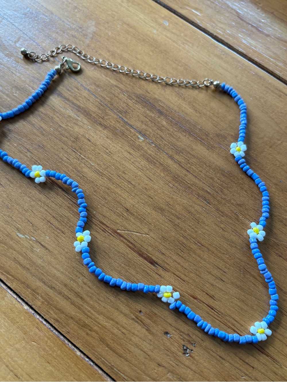 Y2K Blue Daisy Beaded Choker Necklace – Adjustable Floral Seed Bead Necklace 14"